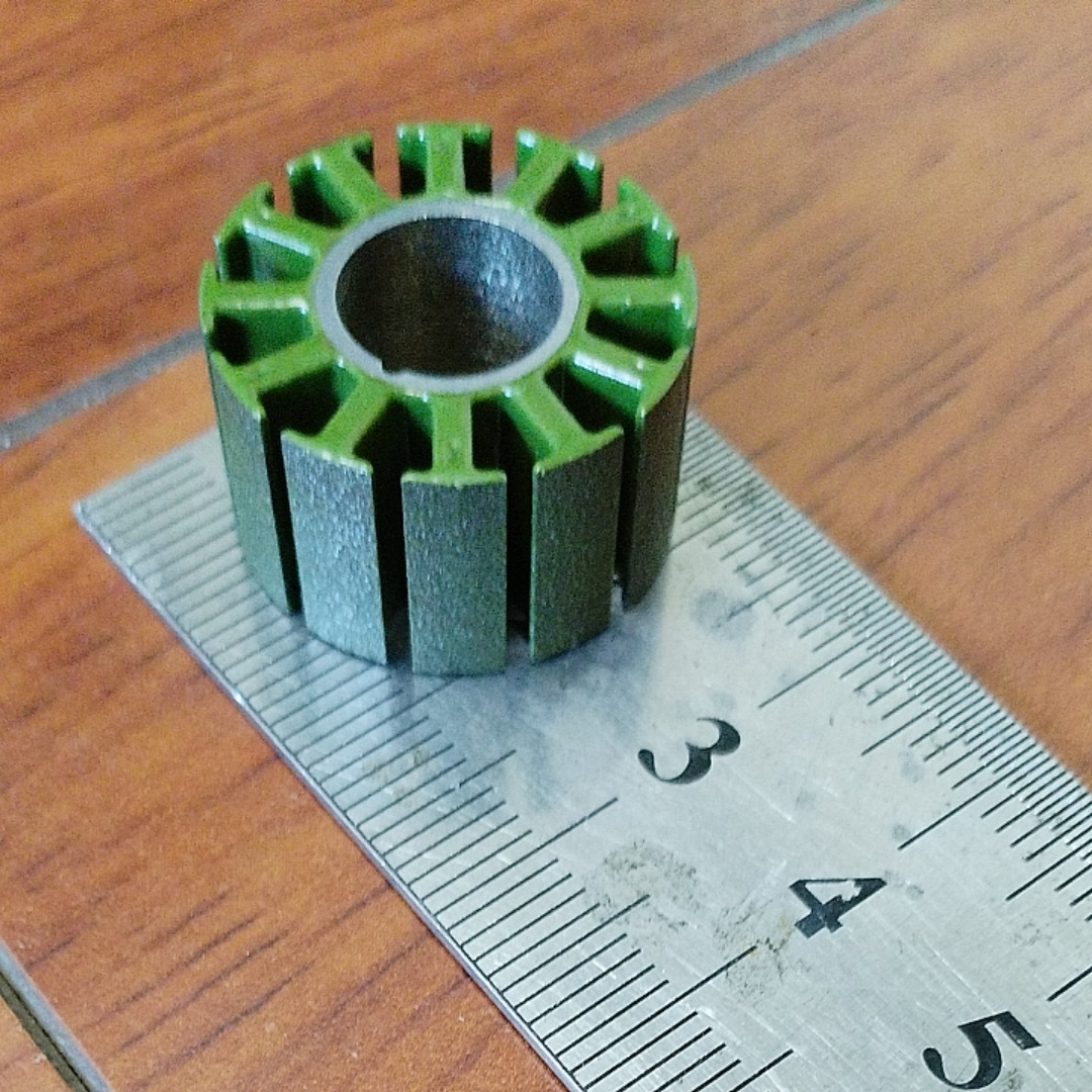 3 個 2212 ブラシレスドローンモーターステータ 880 - Drone 3D Modeling のレビューと価格